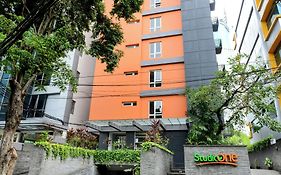 Studio One Thamrin Hotel